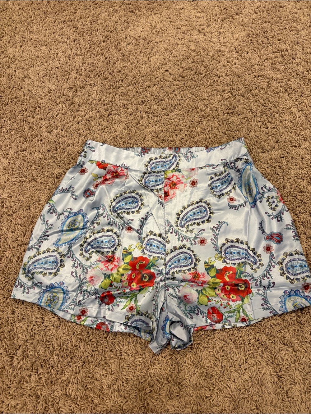 Umgee White Satin High-Waist Shorts with Red & Blue Floral Paisley